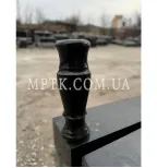 Ваза из гранита 40 см для памятника - ВАЗА01