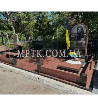 Ограда из гранита на могилу ЗАБ005