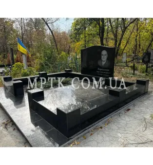 Ограда из гранита на могилу ЗАБ001
