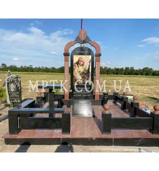 Ограда из гранита на могилу ЗАБ010