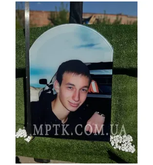 Фотография на стекле для памятников - ФОТ006. Размер: 70*60 см