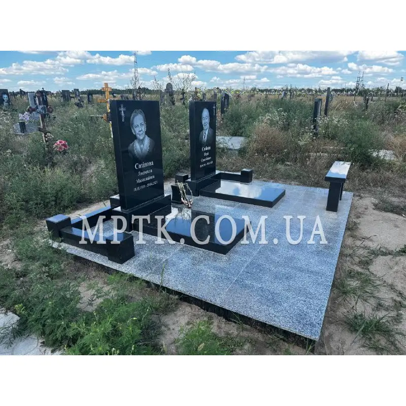 Бетонирование участка на кладбище